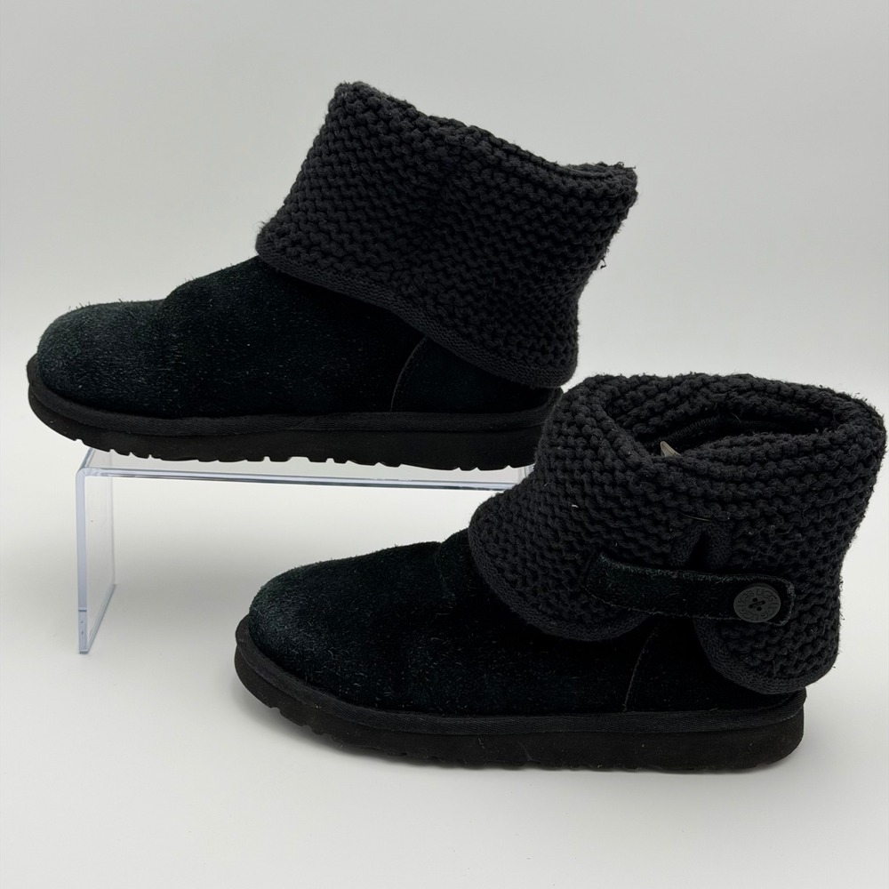 UGG Darrah Kids 5 Black Suede Knit Cuff Button Wool Lined Ankle Boots 1013859